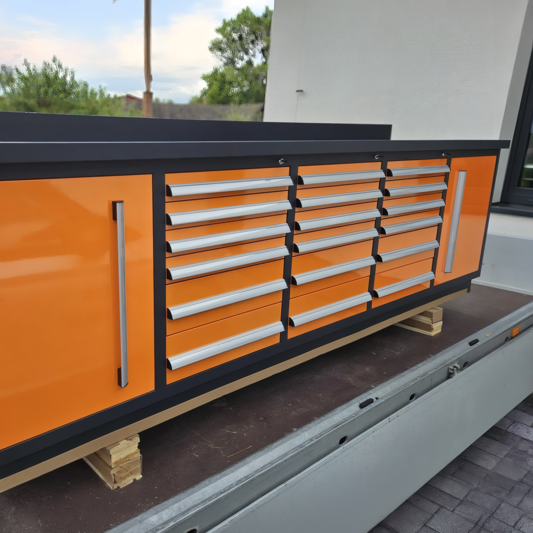 Profi Werkbank 285 cm mit 18 Schubladen – Orange